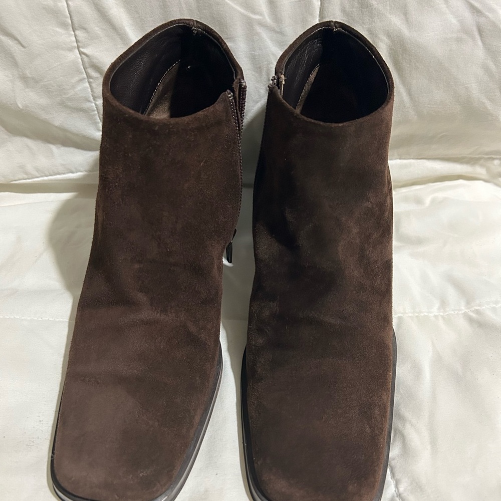 Via Spiga Dark Brown Suede Ankle Boots - Picture 2 of 8